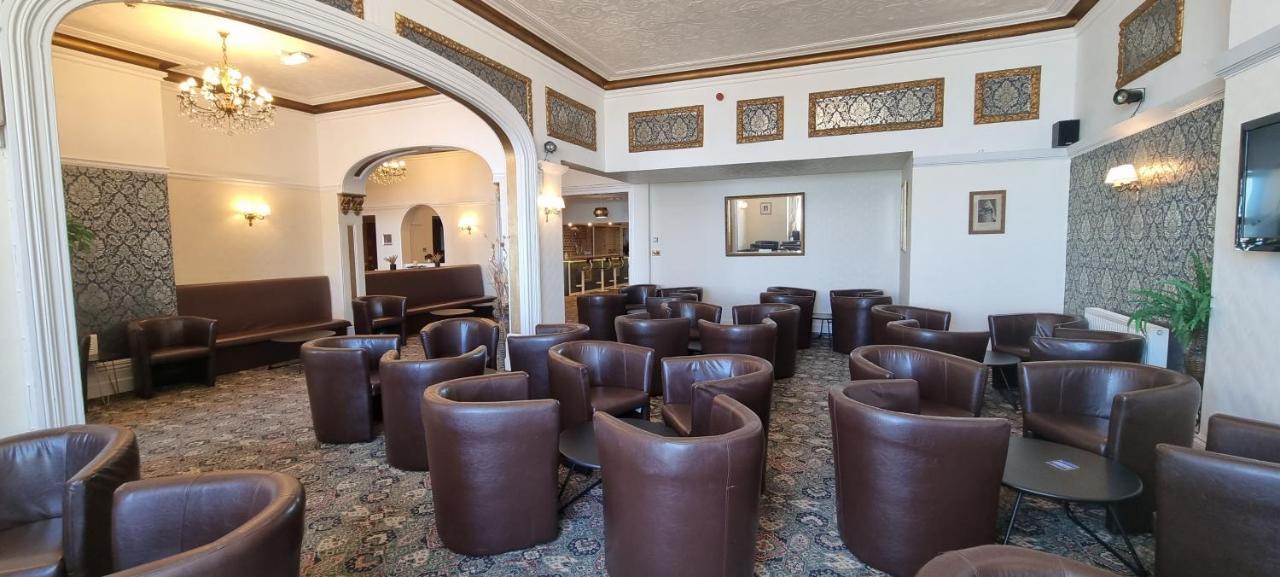 Royal Pier Hotel Sandown Exterior photo